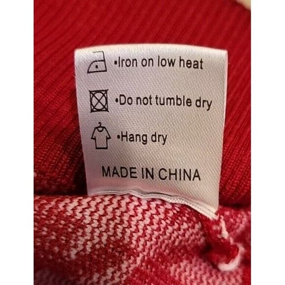 VIISHOW Womens Red And White Houndstooth Cardigan Large Christmas Holiday EUC - Picture 9 of 9